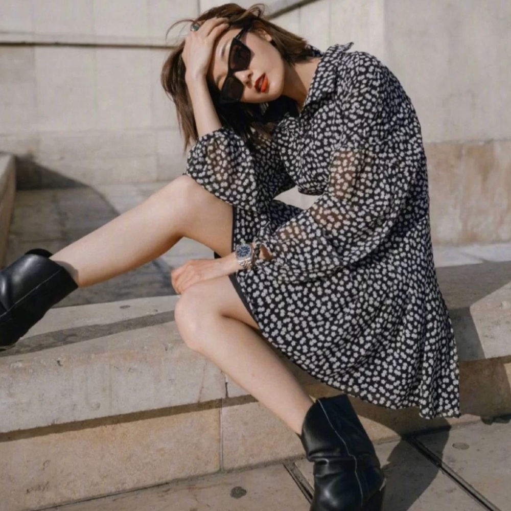 Vintage style floral midi dress